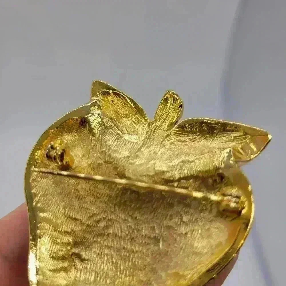 Vintage Red Apple Sweet Plated Gold Enamel & Rhinestone Brooch Lovely - Picture 6 of 9
